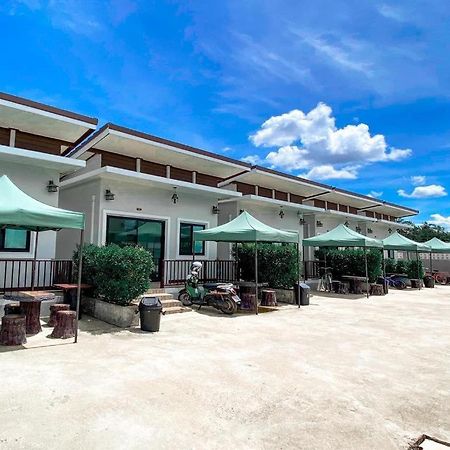Thongsuk Mini Resort بران بوري المظهر الخارجي الصورة